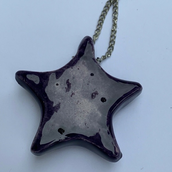 Unique Vintage 1980s Star Pendant Necklace with 16" Chain - Picture 5 of 6
